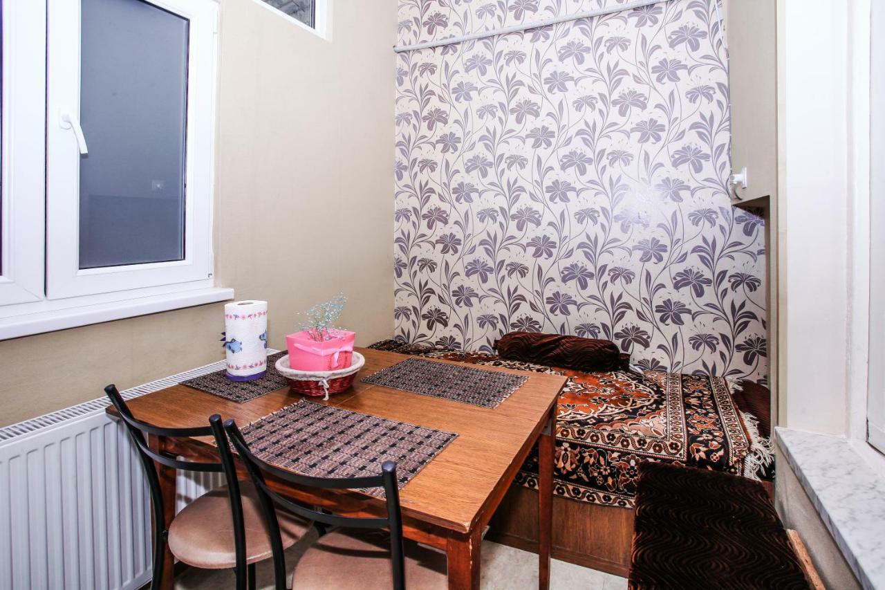 Dali'S Royal Apartment Tbilisi Buitenkant foto